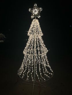 LED Light-Up Christmas Tree Decoration