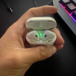 Air Pods First Gen
