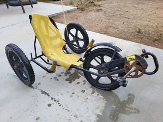 TRAILMATE BANANA PEEL KIDS RECUMBENT BIKE