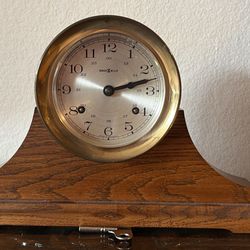 Mantel Clock