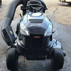 For Sal: Craftsman LT2000 has 21HP with 46"Deck with Bagger 