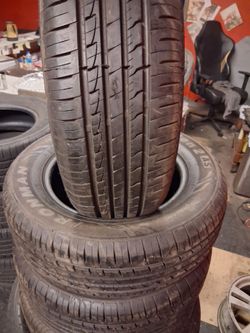 Used tire 195 65 15  include mount