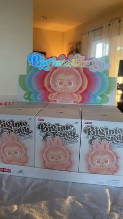 POPMART Big Into Energy Labubu