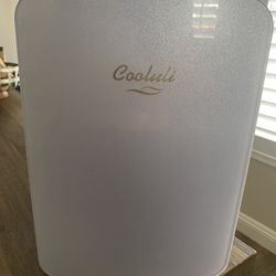 Cooluli Mini Fridge 
