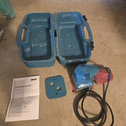 Makita Sander with case
