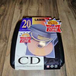 Mead Laserline Vintage 20 Capacity CD Rom/Disc Wallet Made in USA. Has some wear from age and storage. Sold as is.