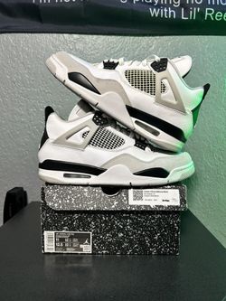 Jordan 4 Military Black 11M