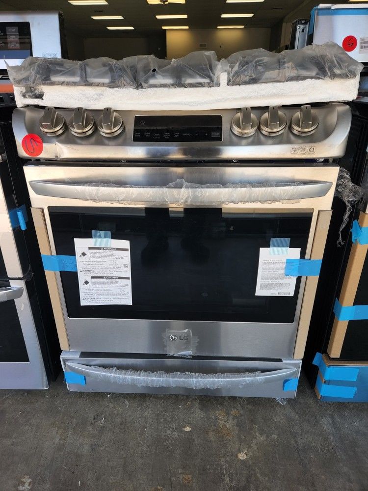 Lg Stove/range(slide-in) Only $1380 Open Box