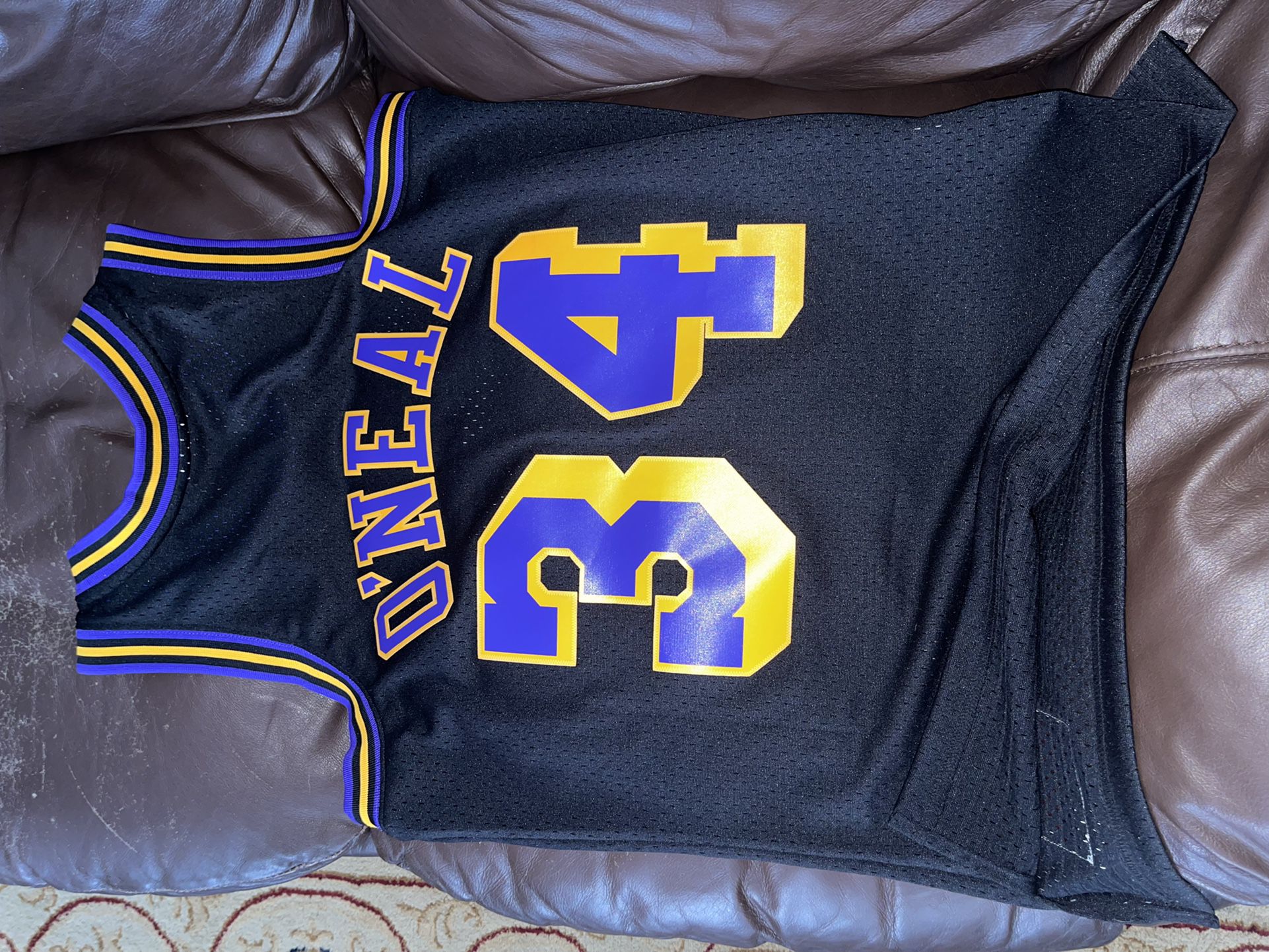100% Authentic Kobe Bryant Mitchell Ness 96 97 Lakers Jersey Siz e S Mens  for Sale in Akron, OH - OfferUp