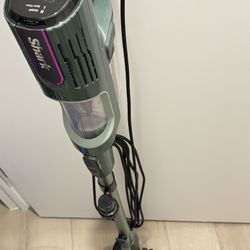 shark Ultralight Vacuum 