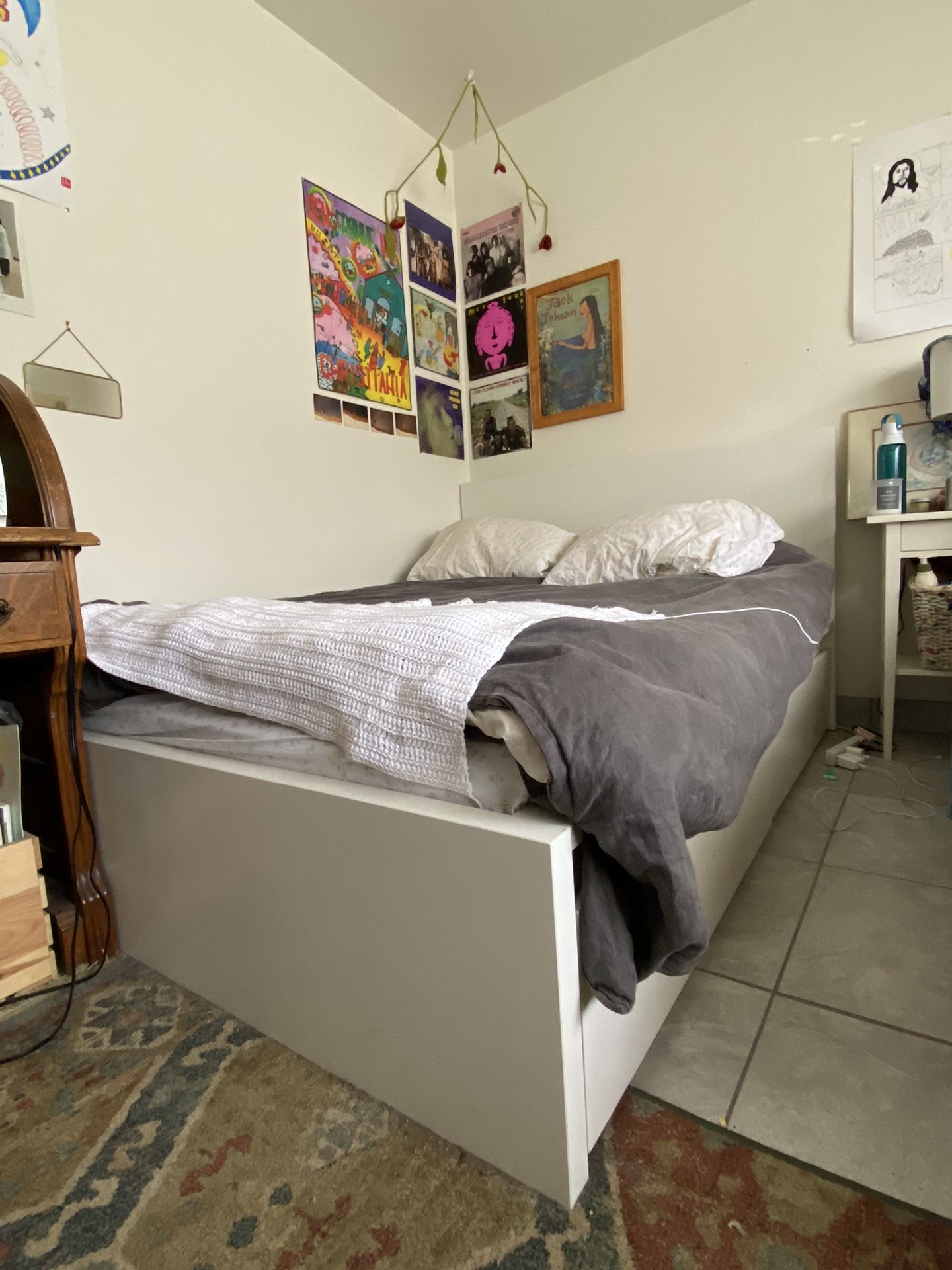 Full Bed, Bought New