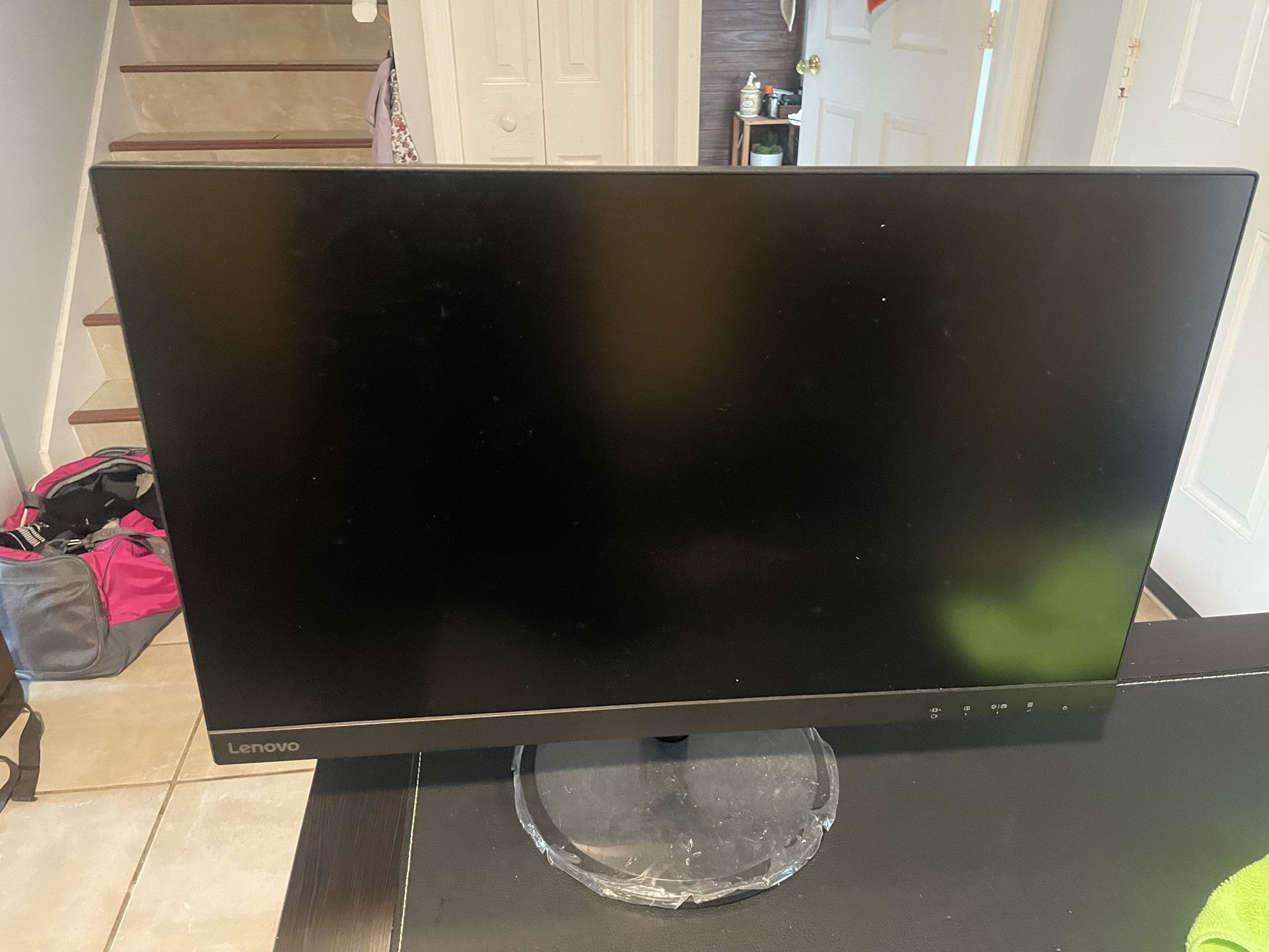Lenovo Computer Screens