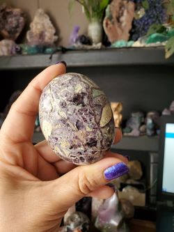 Brecciated Fluorite Palmstone