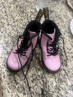 Doc Martens Little Girls Size 8