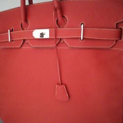 Hermes Birkin Designed Bag . Classic Look