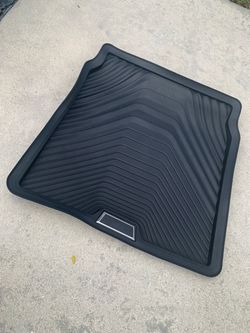 BMW 3-SERIES TRUCK MAT