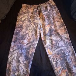 Mens Glendale Relaxed Fit Pants In Real Tree Camo