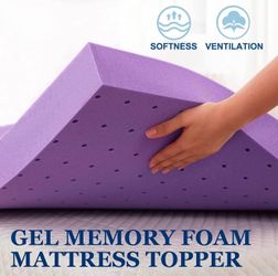 New-SINWEEK 1.5 Inch Gel Memory Foam Mattress Topper Ventilated Soft Pressure Relieve Mattress Pad, Breathable Bed Topper, CertiPUR-US Certified, Full