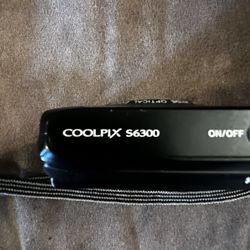 Nikon Coolpix S6300