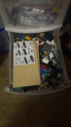 Large Lot of Mixed LEGO Bricks and Baseplates