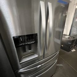 Whirlpool 4 dr 36” French Dr fridge stainless steel