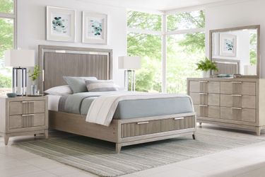 Bedroom set