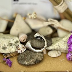 Silver Horizon Ring – Size 6