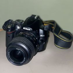 Nikon digital camera d5000