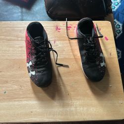 softball kleets
