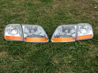 HARLEY HEAD LIGHTS
