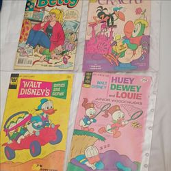 Set of 4 old comics