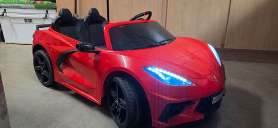 Huffy 12v Corvette Stingray ride-on power wheels car