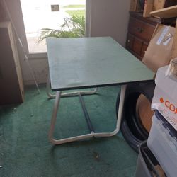 Drawing Table $50.00 OBO 2 1/2 Feet X 3 1/2 Feet Fully Adjustable 