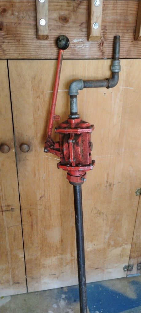 Transfer Pump, Manual, Used.