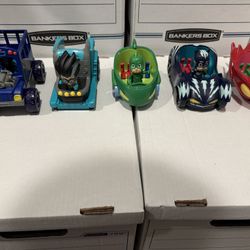 PJ Masks Figurines And Vehicles