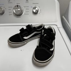 Vans Black And White 