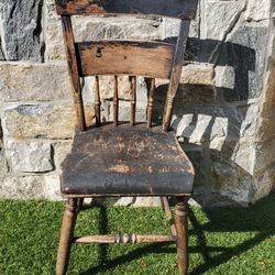 Antique Wood Chair Good For Refinishing Project $50