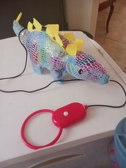 Toy Dinosaurs walking nwot