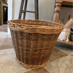 Medium size basket