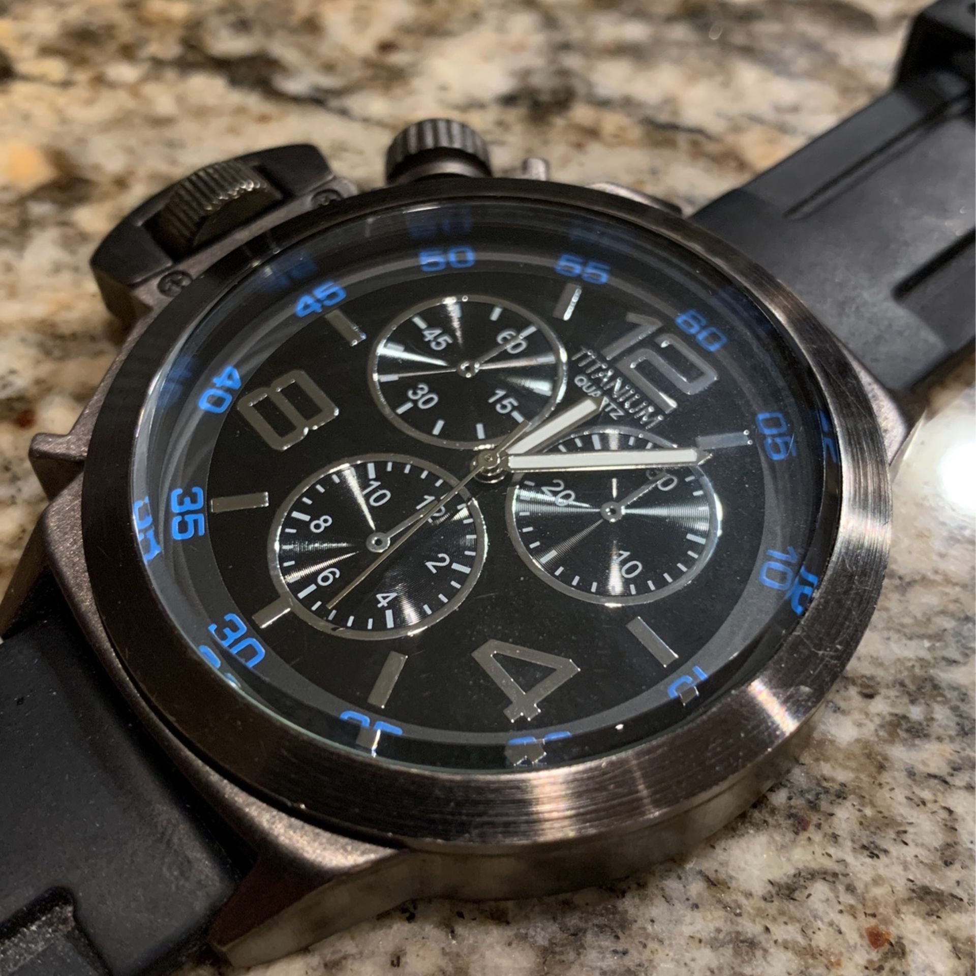Titanium Quartz Mens Watch - Huge Face With Japan Movt