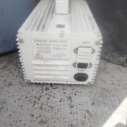Grow Light Ballast And Housing 