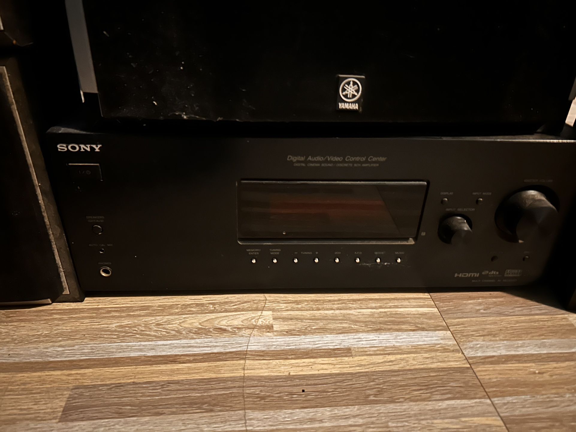 Sony Receiver With Yamaha Speakers