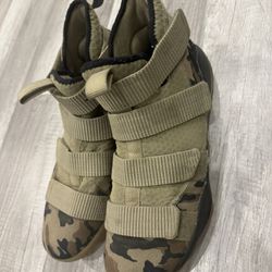 Nike LeBron Soldier Men’s Size 13 Army Fatigue