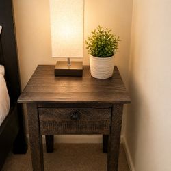 Two End Tables With Lamps Included