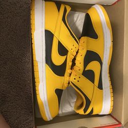 Nike Dunk Low Retro “Goldenrod” – Size 12 (Pre-Owned)