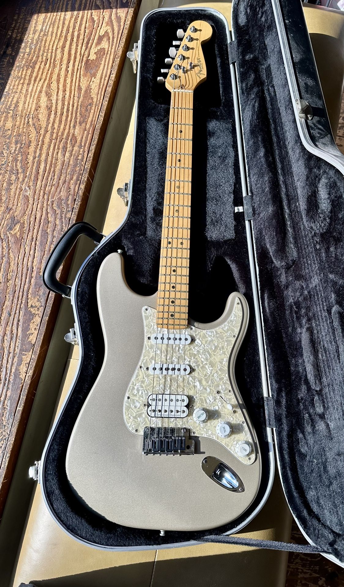 Fender American Deluxe Stratocaster guitar