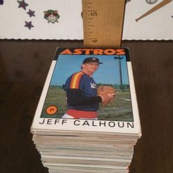 ⚾HOUSTON ASTROS random trading cards ( w/ a free toddlers bat)⚾