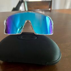 Men’s Oakley Clear Frame / Blue-Mirror Lens Sunglasses — Excellent Condition