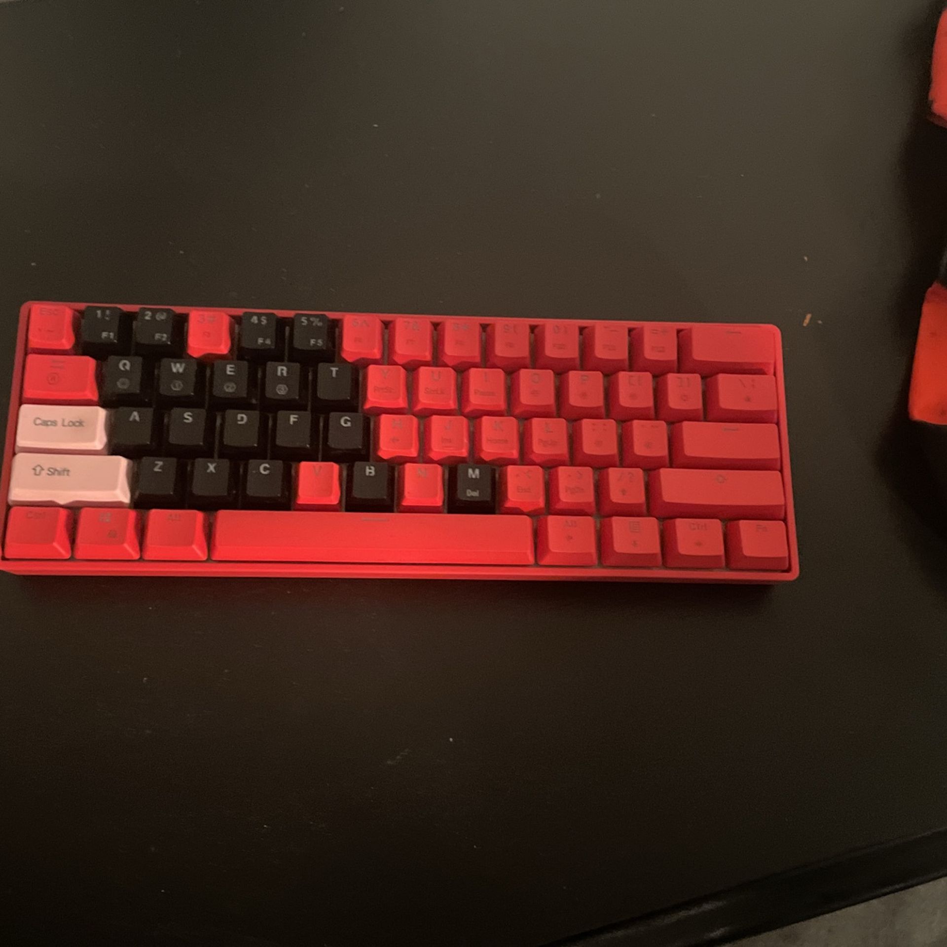 Customized GK61, 60% Keyboard, Very Responsive, Brown Switches