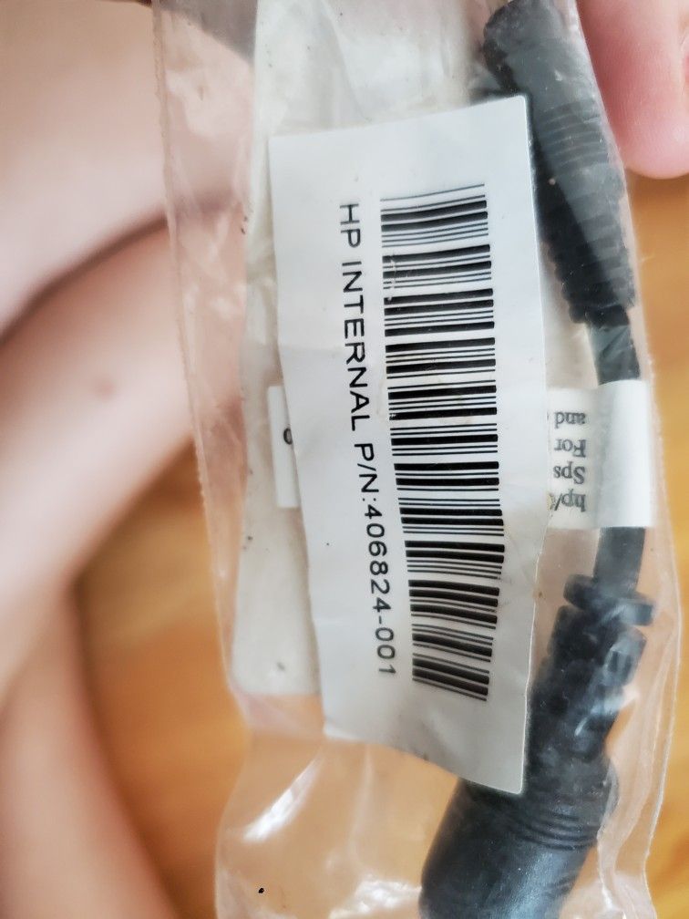 Genuine HP AC Plug Adapter 406824-001

